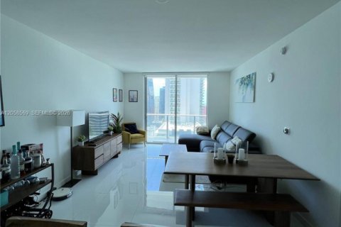 Купить кондоминиум в Майами, Флорида 2 спальни, 85.56м2, № 2168163 - фото 2