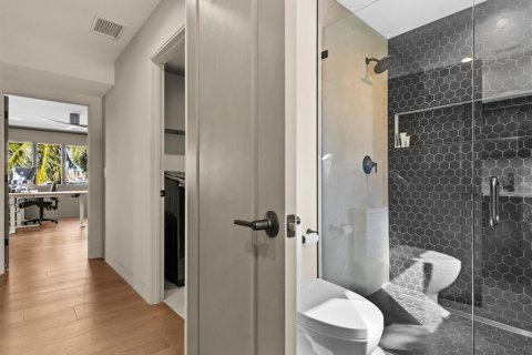 House in Belleair Beach, Florida 4 bedrooms, 367.71 sq.m. № 1899471 - photo 28