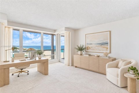 Condo in Fort Lauderdale, Florida, 2 bedrooms  № 2392512 - photo 5
