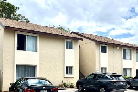 Condo in Sarasota, Florida, 2 bedrooms  № 2206686 - photo 2