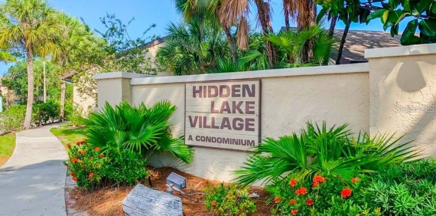 Condo in Sarasota, Florida, 2 bedrooms  № 2206686