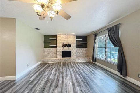Casa en venta en Ocala, Florida, 3 dormitorios, 170.29 m2 № 1898496 - foto 8