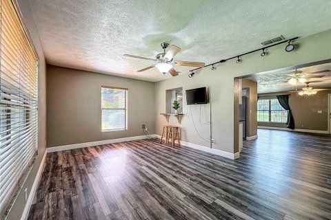 Casa en venta en Ocala, Florida, 3 dormitorios, 170.29 m2 № 1898496 - foto 17