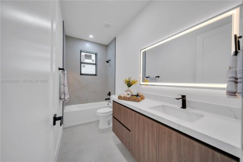 Casa en venta en Lehigh Acres, Florida, 4 dormitorios, 165.18 m2 № 2087266 - foto 24