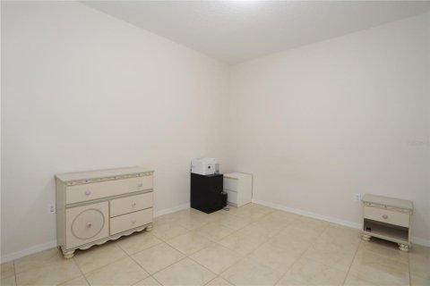 Adosado en venta en Kissimmee, Florida, 2 dormitorios, 131.64 m2 № 2202557 - foto 25
