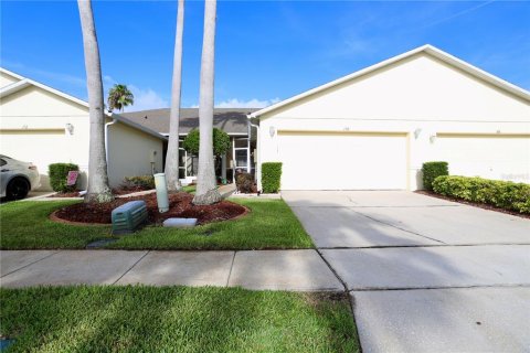 Adosado en Kissimmee, Florida 2 dormitorios, 131.64 m2 № 2202557