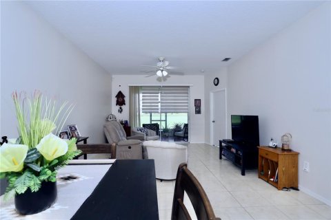Adosado en venta en Kissimmee, Florida, 2 dormitorios, 131.64 m2 № 2202557 - foto 20