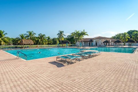 House in Weston, Florida 5 bedrooms, 250.19 sq.m. № 1865005 - photo 28