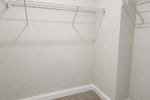 Condo in Orlando, Florida, 2 bedrooms № 2334288 - photo 14