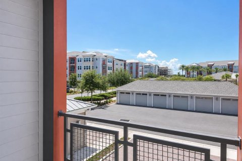 Condo in Orlando, Florida, 2 bedrooms № 2334288 - photo 17