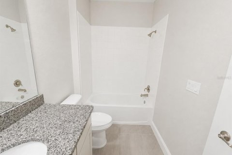 Condo in Orlando, Florida, 2 bedrooms № 2334288 - photo 20