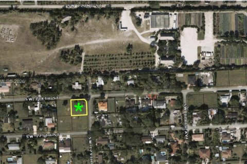 Terreno en Miami, Florida № 2007698
