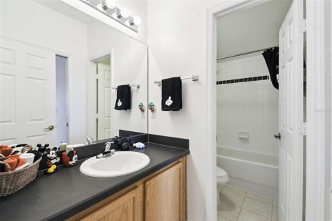 House in Davenport, Florida 5 bedrooms, 217.86 sq.m. № 1679903 - photo 30