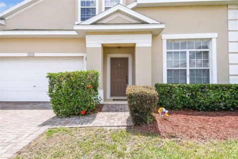 House in Davenport, Florida 5 bedrooms, 217.86 sq.m. № 1679903 - photo 4