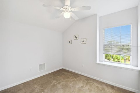 House in Davenport, Florida 5 bedrooms, 217.86 sq.m. № 1679903 - photo 21