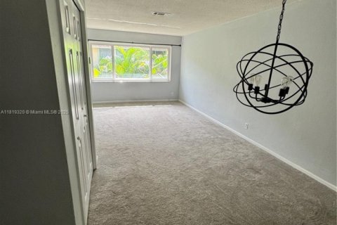 Appartement à louer à Pompano Beach, Floride: 2 chambres, 72.46 m2 № 2017233 - photo 9