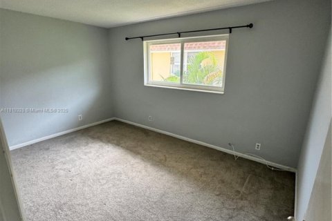 Appartement à louer à Pompano Beach, Floride: 2 chambres, 72.46 m2 № 2017233 - photo 6