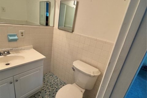 Appartement à louer à Pompano Beach, Floride: 2 chambres, 72.46 m2 № 2017233 - photo 12