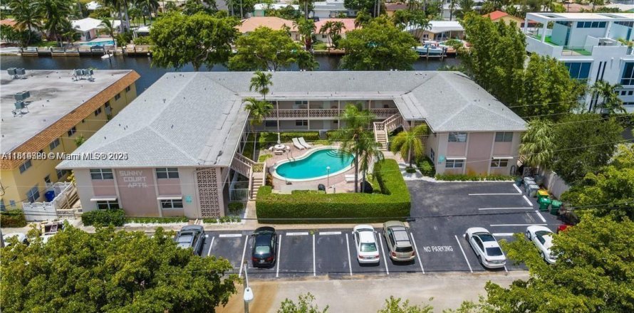 Appartement à Pompano Beach, Floride 2 chambres, 72.46 m2 № 2017233