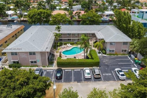 Appartement à louer à Pompano Beach, Floride: 2 chambres, 72.46 m2 № 2017233 - photo 4