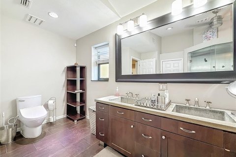 Villa ou maison à vendre à Oldsmar, Floride: 6 chambres, 415.74 m2 № 2094449 - photo 29