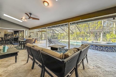 Villa ou maison à vendre à Oldsmar, Floride: 6 chambres, 415.74 m2 № 2094449 - photo 10