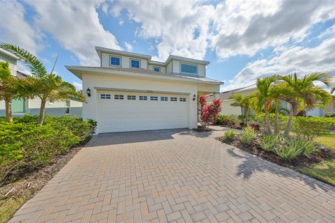 House in Apollo Beach, Florida 4 bedrooms, 211.17 sq.m. № 1569518 - photo 5