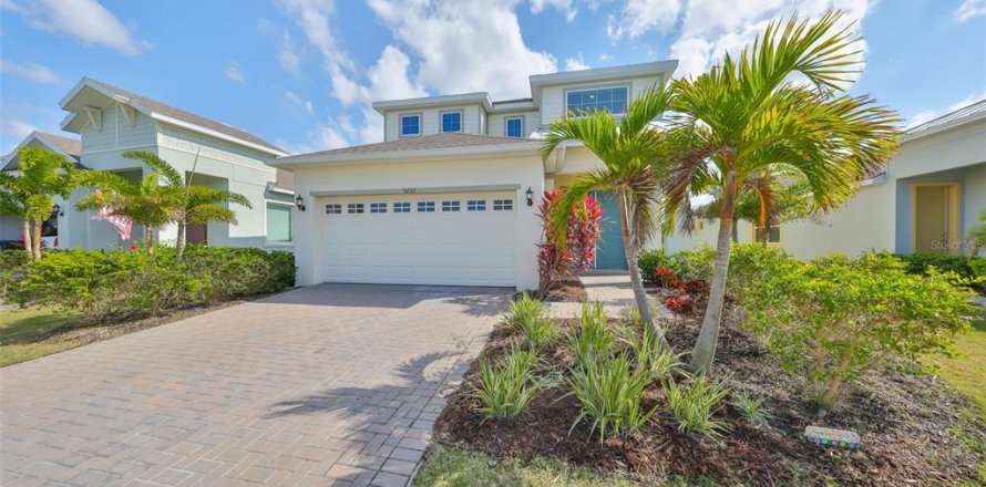 House in Apollo Beach, Florida 4 bedrooms, 211.17 sq.m. № 1569518