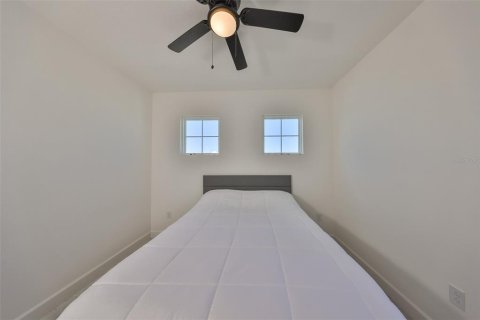House in Apollo Beach, Florida 4 bedrooms, 211.17 sq.m. № 1569518 - photo 27