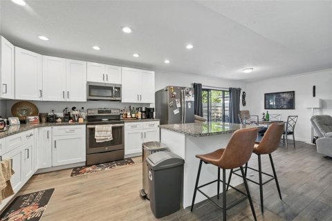Купить коммерческую недвижимость в Орландо, Флорида 4 спальни, 220.74м2, № 1760582 - фото 5