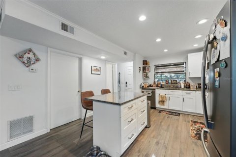 Купить коммерческую недвижимость в Орландо, Флорида 4 спальни, 220.74м2, № 1760582 - фото 12