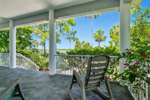 Villa ou maison à vendre à Edgewater, Floride: 3 chambres, 275.18 m2 № 1788226 - photo 15