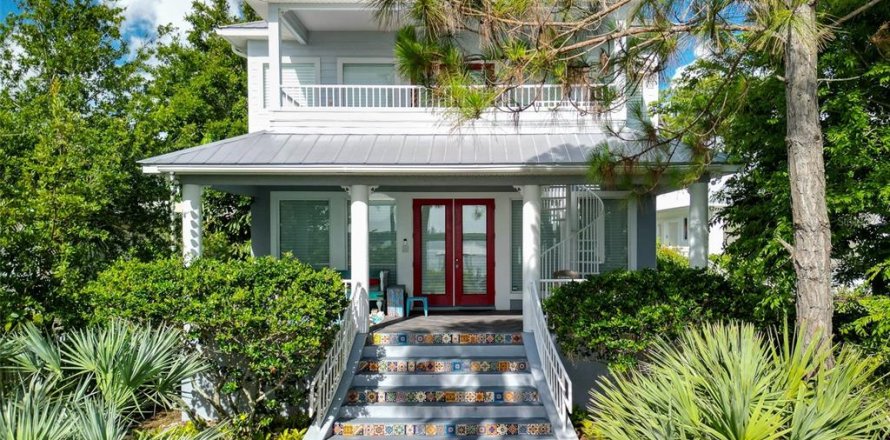 Villa ou maison à Edgewater, Floride 3 chambres, 275.18 m2 № 1788226