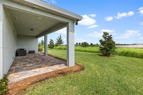 Villa ou maison à vendre à Port St. Lucie, Floride: 5 chambres, 260.96 m2 № 2011509 - photo 5