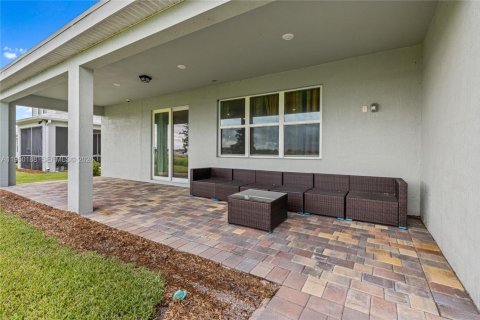 Villa ou maison à vendre à Port St. Lucie, Floride: 5 chambres, 260.96 m2 № 2011509 - photo 10