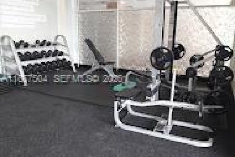 Condominio en venta en Sunny Isles Beach, Florida, 1 dormitorio, 65.5 m2 № 1981271 - foto 24