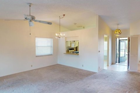 House in Nokomis, Florida 2 bedrooms, 132.94 sq.m. № 1536209 - photo 5
