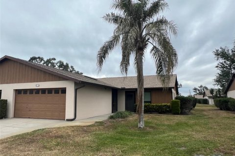 House in Nokomis, Florida 2 bedrooms, 132.94 sq.m. № 1536209 - photo 2