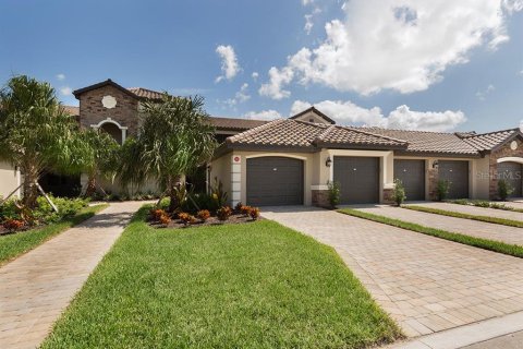 Condominio en alquiler en Lakewood Ranch, Florida, 2 dormitorios, 125.88 m2 № 1751857 - foto 28