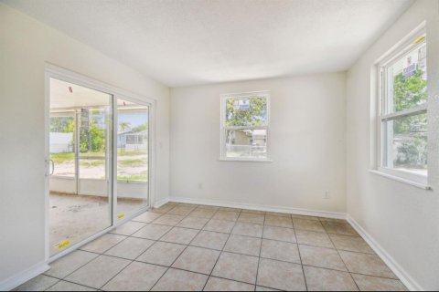 House in Spring Hill, Florida 3 bedrooms, 99.03 sq.m. № 1806657 - photo 17