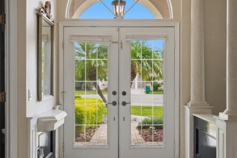 Villa ou maison à vendre à New Port Richey, Floride: 4 chambres, 253.34 m2 № 2406418 - photo 6