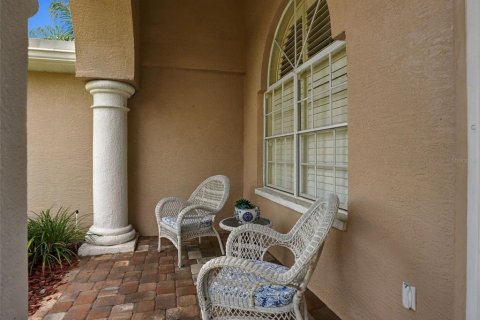 Villa ou maison à vendre à New Port Richey, Floride: 4 chambres, 253.34 m2 № 2406418 - photo 5