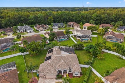 Villa ou maison à vendre à New Port Richey, Floride: 4 chambres, 253.34 m2 № 2406418 - photo 2