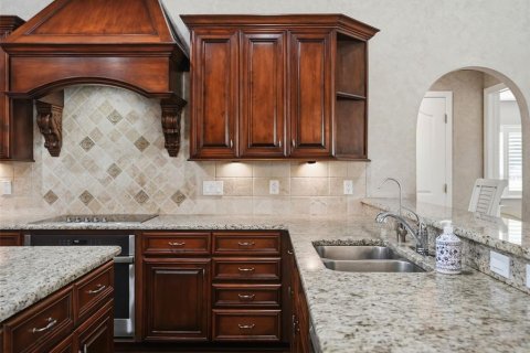Villa ou maison à vendre à New Port Richey, Floride: 4 chambres, 253.34 m2 № 2406418 - photo 18