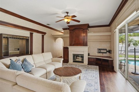 Villa ou maison à vendre à New Port Richey, Floride: 4 chambres, 253.34 m2 № 2406418 - photo 13