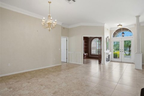 Villa ou maison à vendre à New Port Richey, Floride: 4 chambres, 253.34 m2 № 2406418 - photo 8