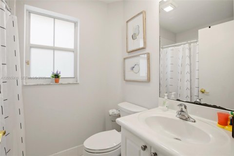 Casa en alquiler en Lake Worth, Florida, 3 dormitorios, 173.36 m2 № 2070153 - foto 16