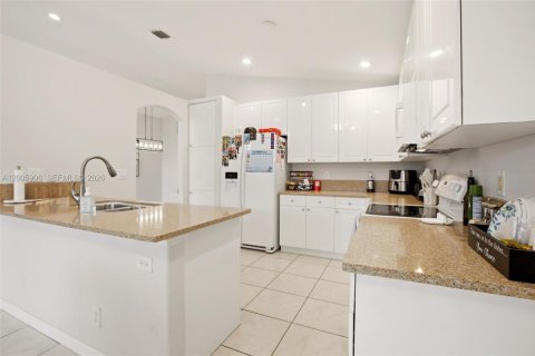 Casa en alquiler en Lake Worth, Florida, 3 dormitorios, 173.36 m2 № 2070153 - foto 7
