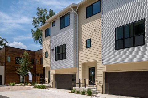 Condominio en venta en Gainesville, Florida, 3 dormitorios, 210.89 m2 № 570535 - foto 8