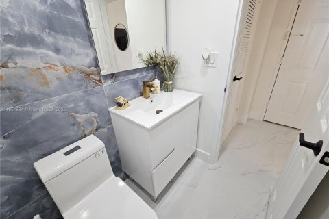 Copropriété à louer à Hollywood, Floride: 1 chambre, 77.57 m2 № 1878353 - photo 15